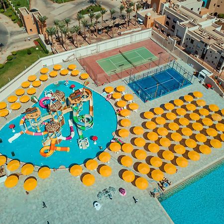 Pickalbatros Oasis Port Ghalib Hotel Exterior photo