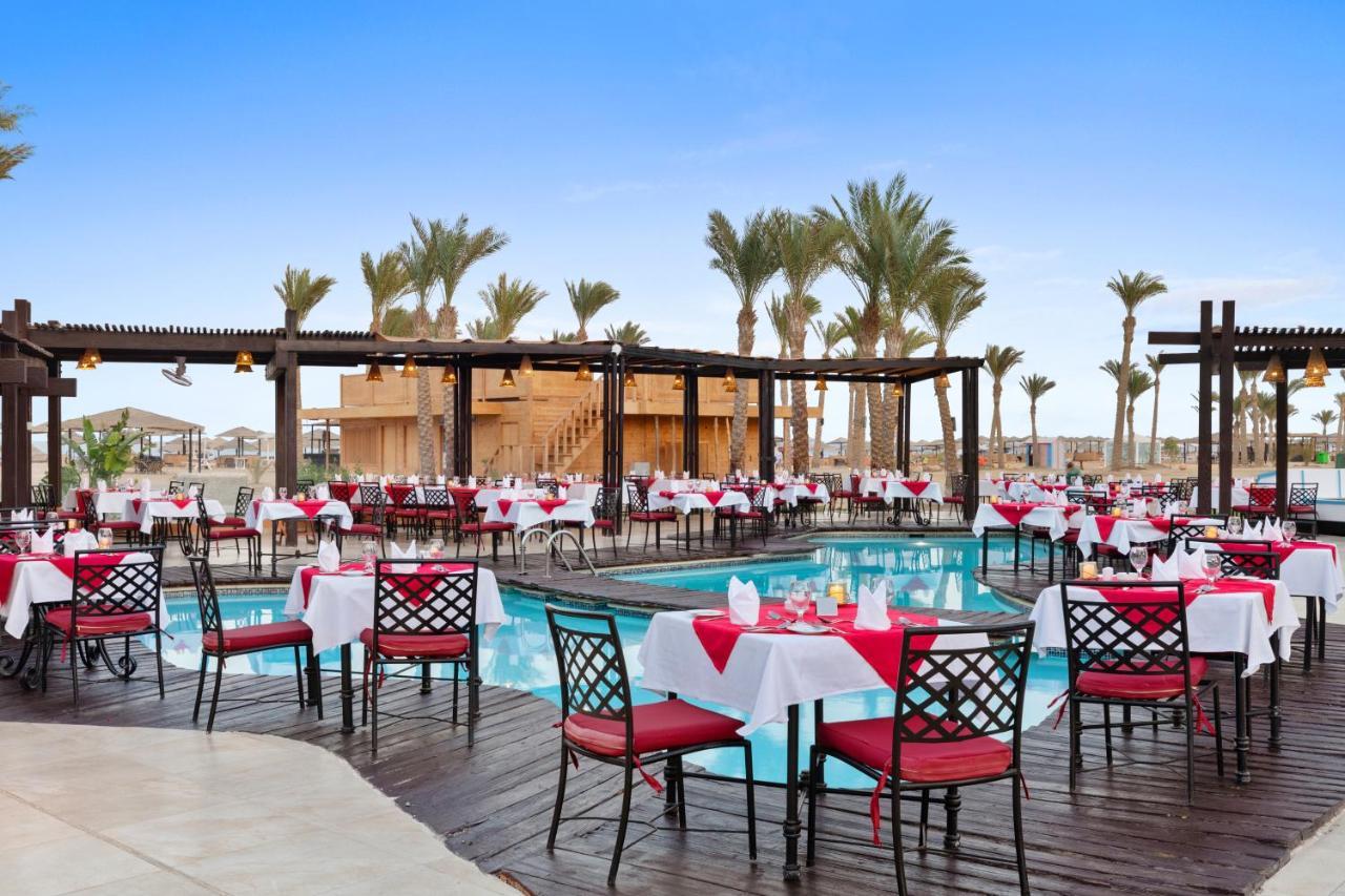 Pickalbatros Oasis Port Ghalib Hotel Exterior photo