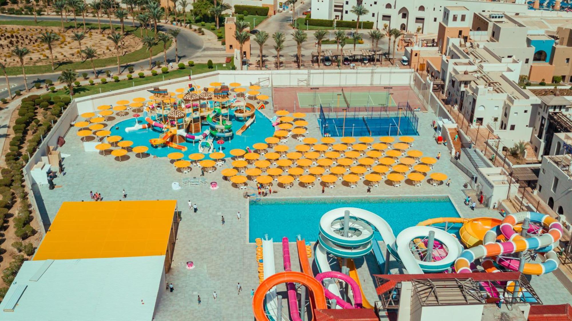 Pickalbatros Oasis Port Ghalib Hotel Exterior photo